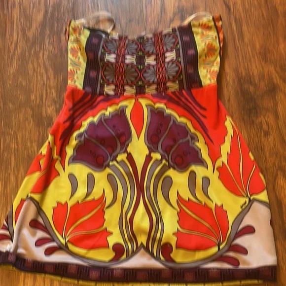 Hale Bob strapless top. Beading at top on front. Perfect condition - Picture 4 of 4